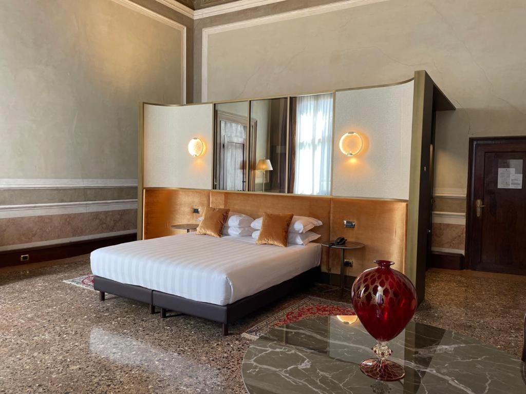 Ca' Vendramin Zago Hotel Venesia Bagian luar foto