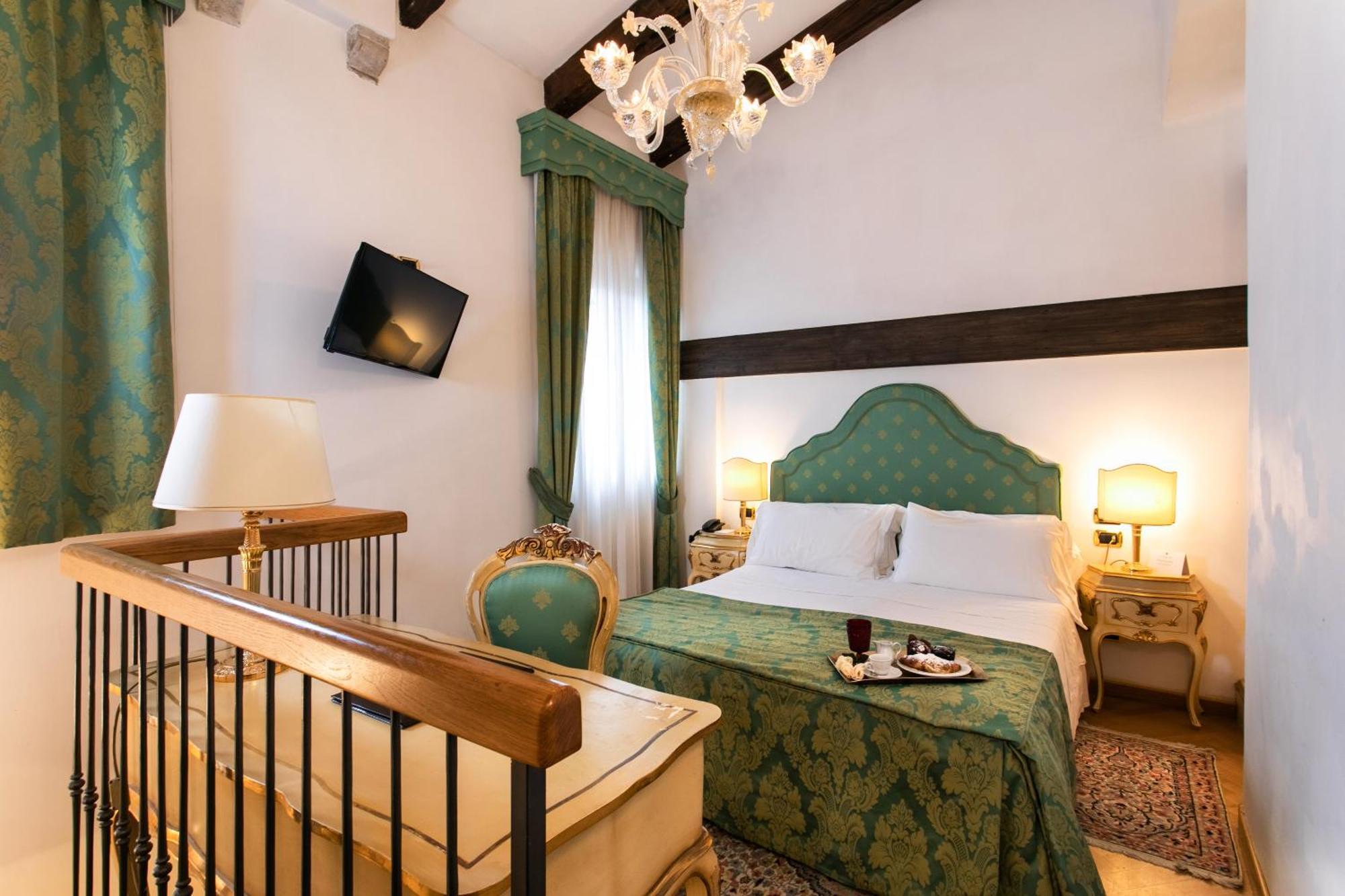 Ca' Vendramin Zago Hotel Venesia Bagian luar foto